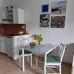 Apartman I Studio Smrikve